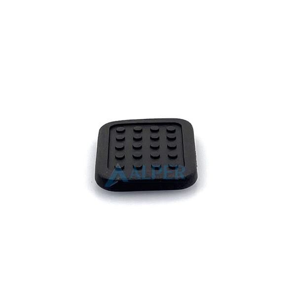 PEDAL LASTİĞİ FREN-DEBRİYAJ MITSUBISHI L300 90-11