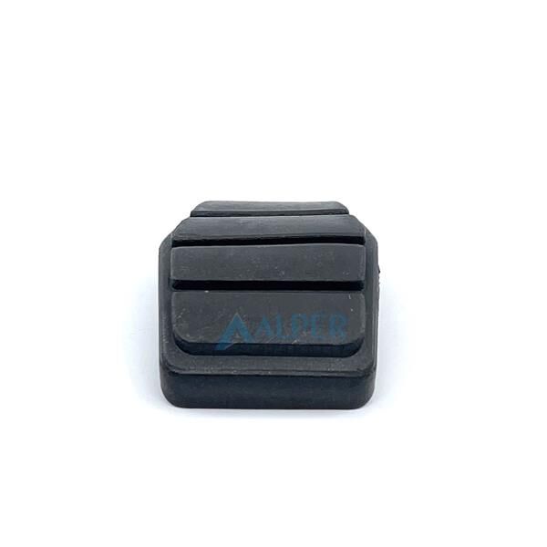 PEDAL LASTİĞİ FREN-DEBRİYAJ MASTER II 98>