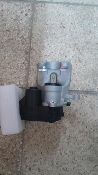 FREN KALİPERİ ELEKTRONİK ARKA SAG FLUENCE 09>MEGANE III 09>MEGANE IV 15>CAPTUR II 20>CLIO V 19> PISTON 34mm DISK 274mm