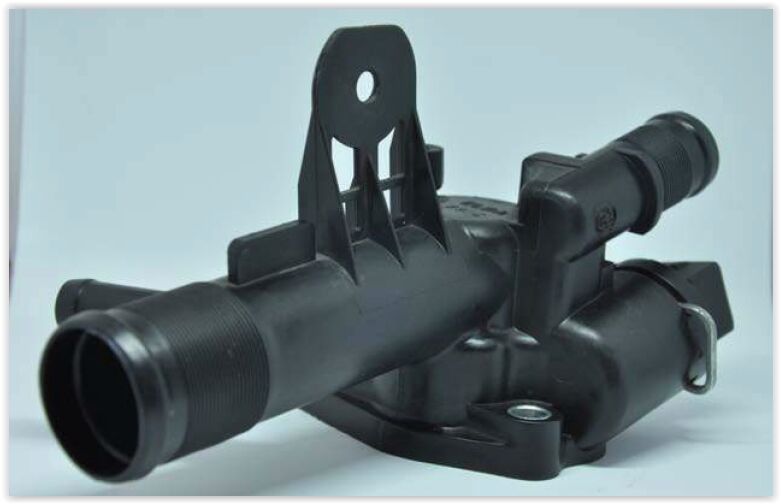 TERMOSTAT 83C KOMPLE RENAULT KANGOO II 08> CLIO III 05>12 LAGUNA III 07>15 1.5dCi k9k 4 ÇIKIŞLI