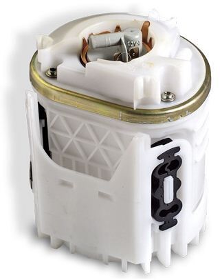 YAKIT POMPASI-TEK MOTOR GOVDELI (VW GOLF 90-98  PASSAT 92-97  POLO 95-00)