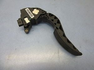 PEDAL POTANSMETRE MEGAN III-FLUENCE